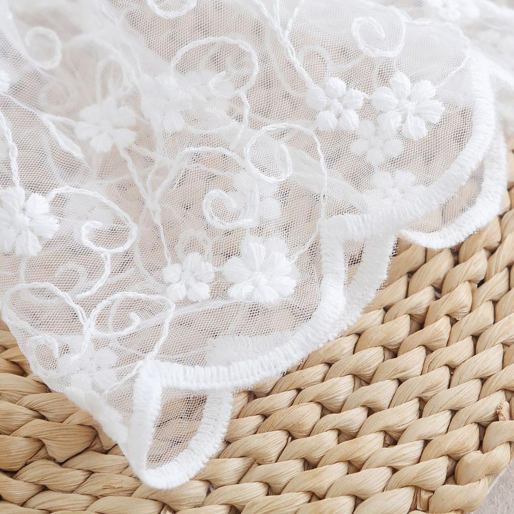 Embroidery Lace Flower Arm Sleeves Comfortable Elastic Armwear Wrist Cuffs Sleeves for Women Casual and Formal Occasion