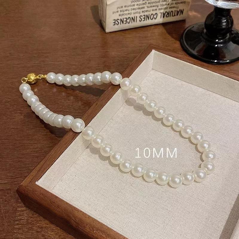 Pearl Necklace Women's Ins Wind Vintage Magnetic Buckle Beaded Collarbone Chain Explosion