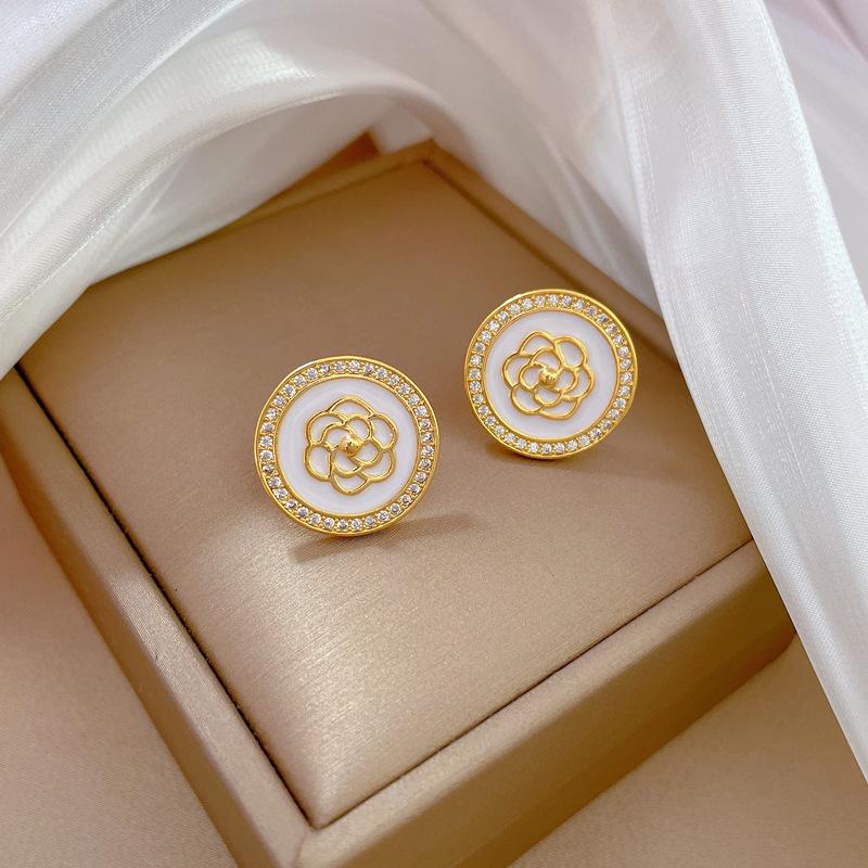 Round Camellia Necklace Earrings Set Light Luxury Micro-Inlaid Personalized Temperament Banquet Ear Decoration Combination