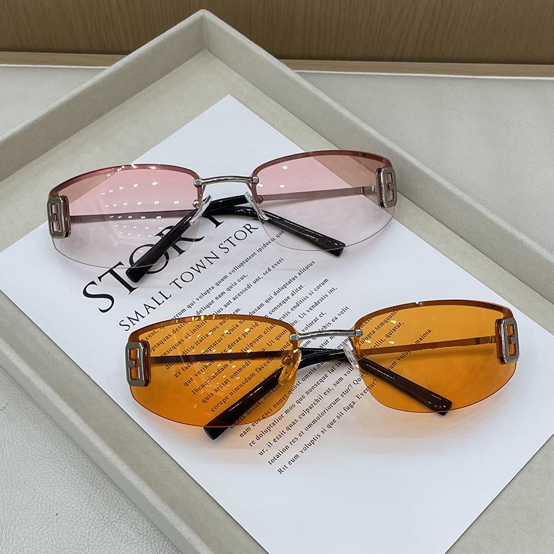 Exquisite Watches And Straps Men's New Stylish Sunglasses Wo European American Style Windproof Sun Glasses Bicycling Hiking Wo Sunglasses