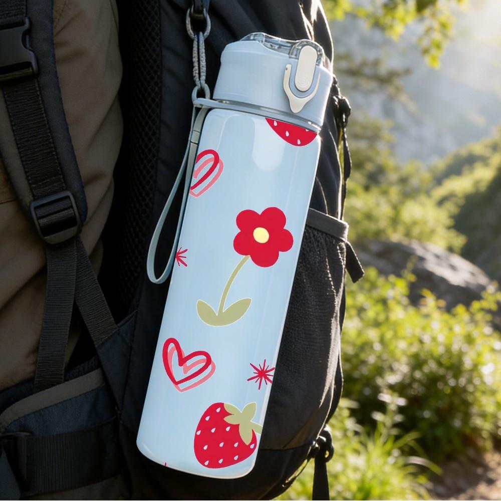 1PC Strawberry And Heart Cute Sweet Pattern 750ml Color Plastic Sports Water Bottle Leakproof Flip Straw Lid Suitable for Sports Office Home Use