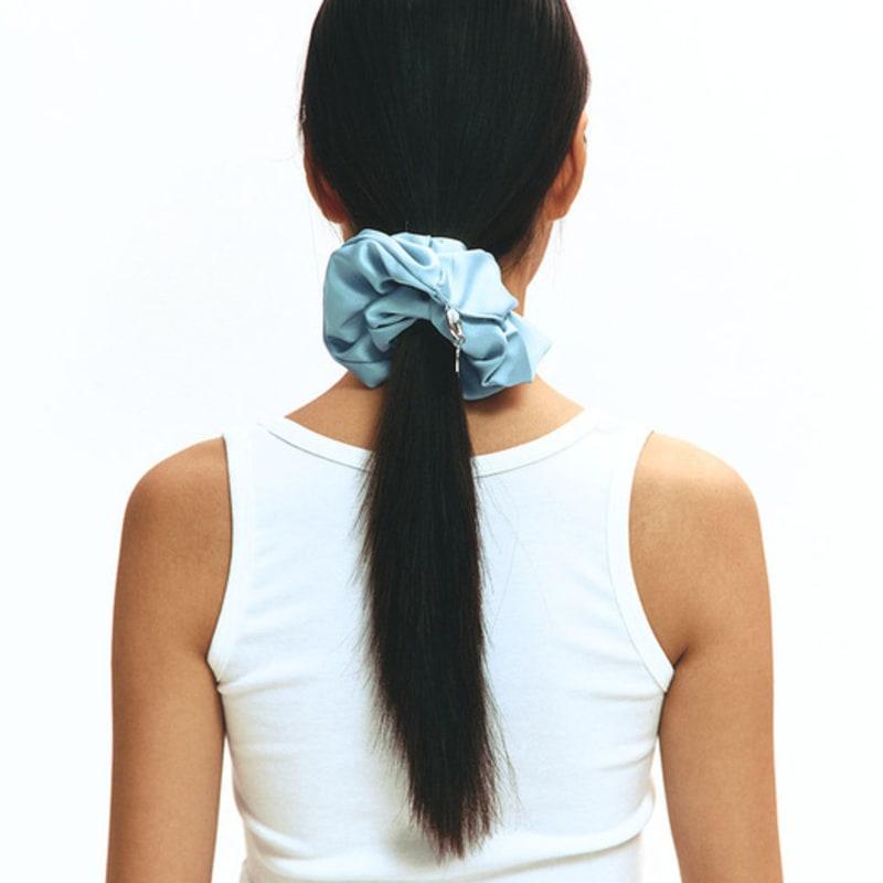 ASURA SATIN KEYRING SCRUNCH (SKY BLUE)