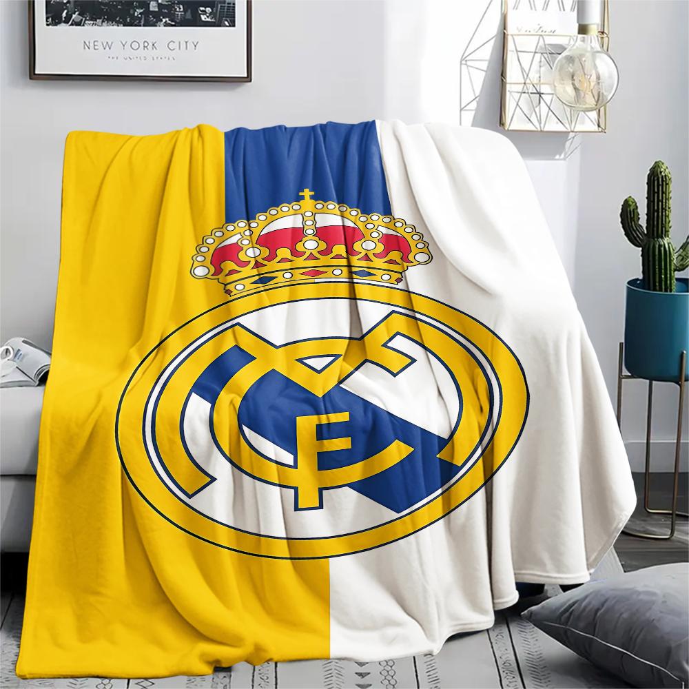 1PC Real Madrid CF Print Flannel Blanket, High Quality All Seasons, Home Decor, Warmth and Comfort, Perfect for Christmas Gifts