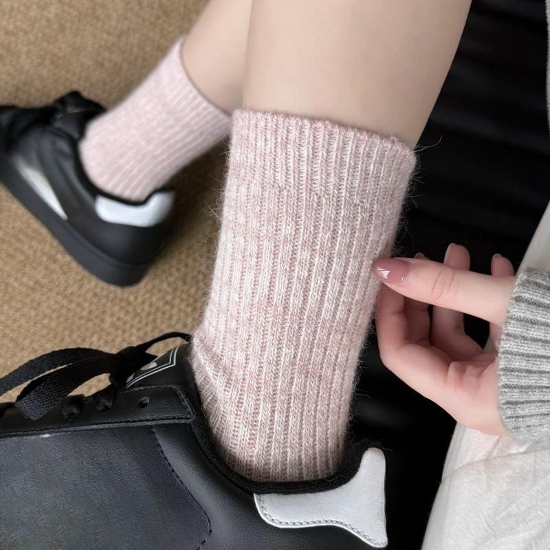 Graue und Rosa Wollsocken für Damen Herbst und Winter, Verdickte Kaschmir-Mittelschaftsocken, Warme und Süße Plüschsocken für den Winter