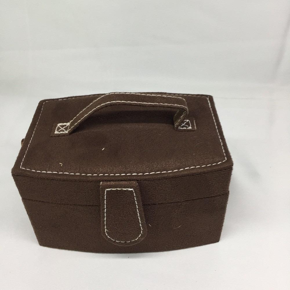 Fashionable Portable Travel Organizer Box Jewelry Display Case for Displaying Beads And Crafts