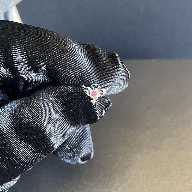 

Элегантные серьги-кресты в виде глаза дьявола с иглами из серебра 925 пробы