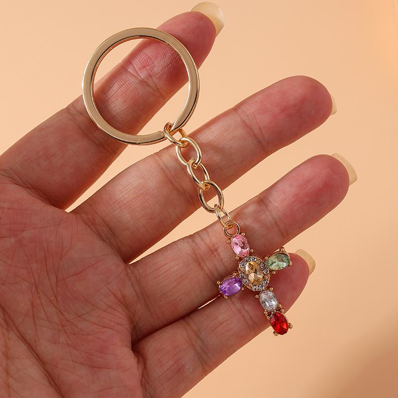Luxury Crystal Cross Keychain Jesus Religious Key Ring for Men Women Car Key Holder Handbag Pendant DIY Jewelry Gift