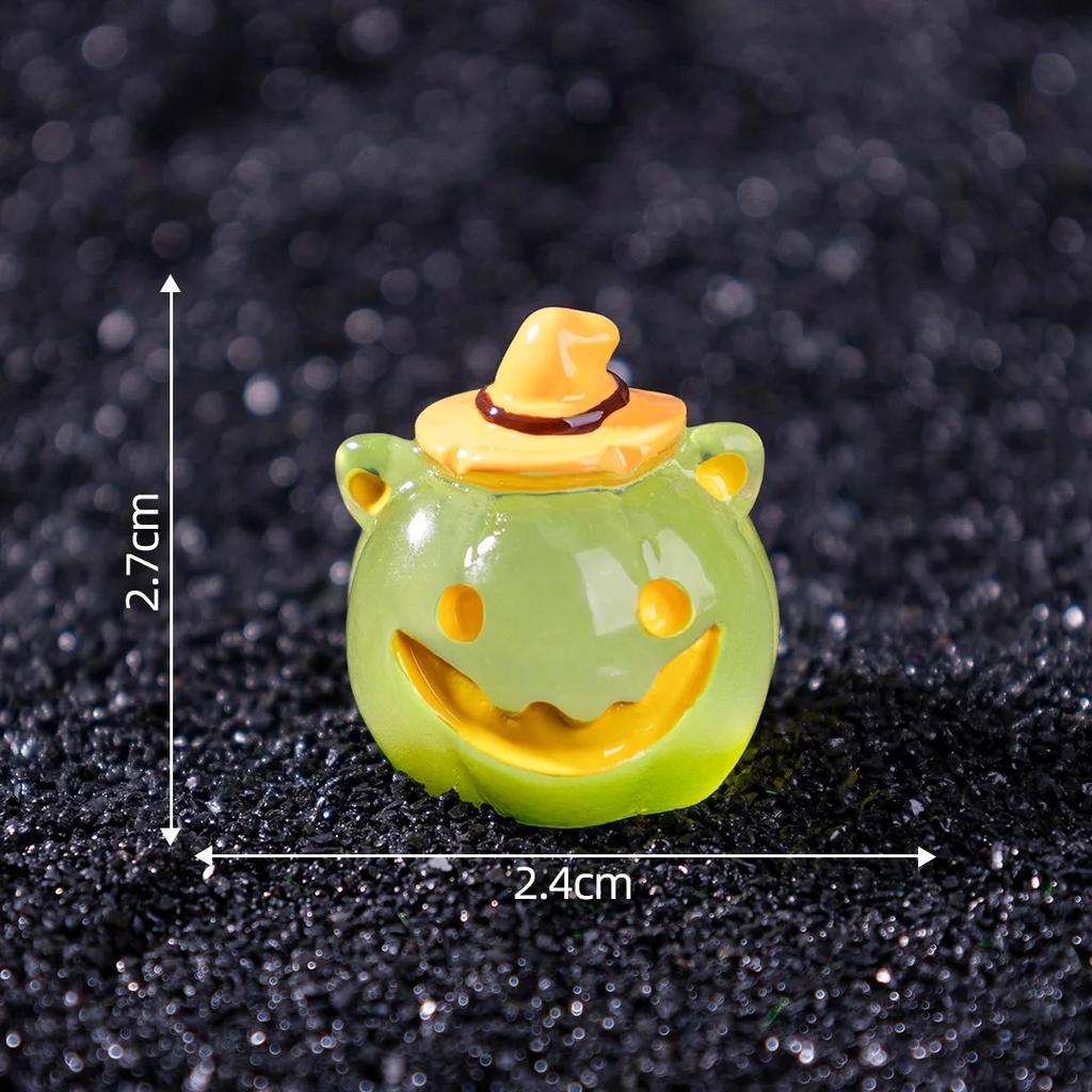 6Pcs Luminous Halloween Pumpkin Figurine Micro Landscape Landscape Resin Craft Mini Fairy Garden Ornaments Home Desk Decor
