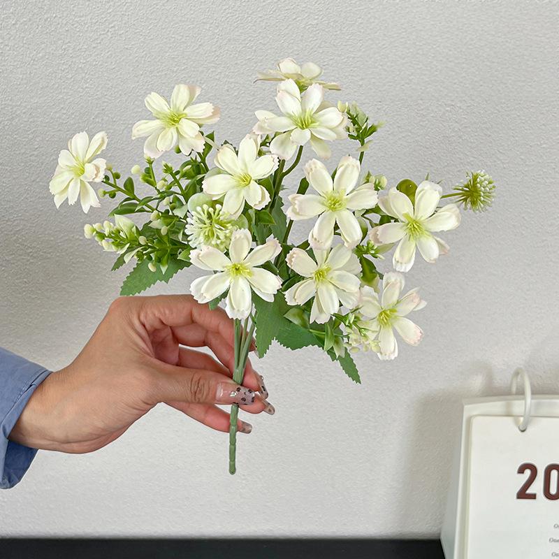 

Ins Style Butterfly Chrysanthemum Silk Flowers, Artificial Fake Flower Bouquet, Home Wedding Table Decor Gift світло-рожевий колір