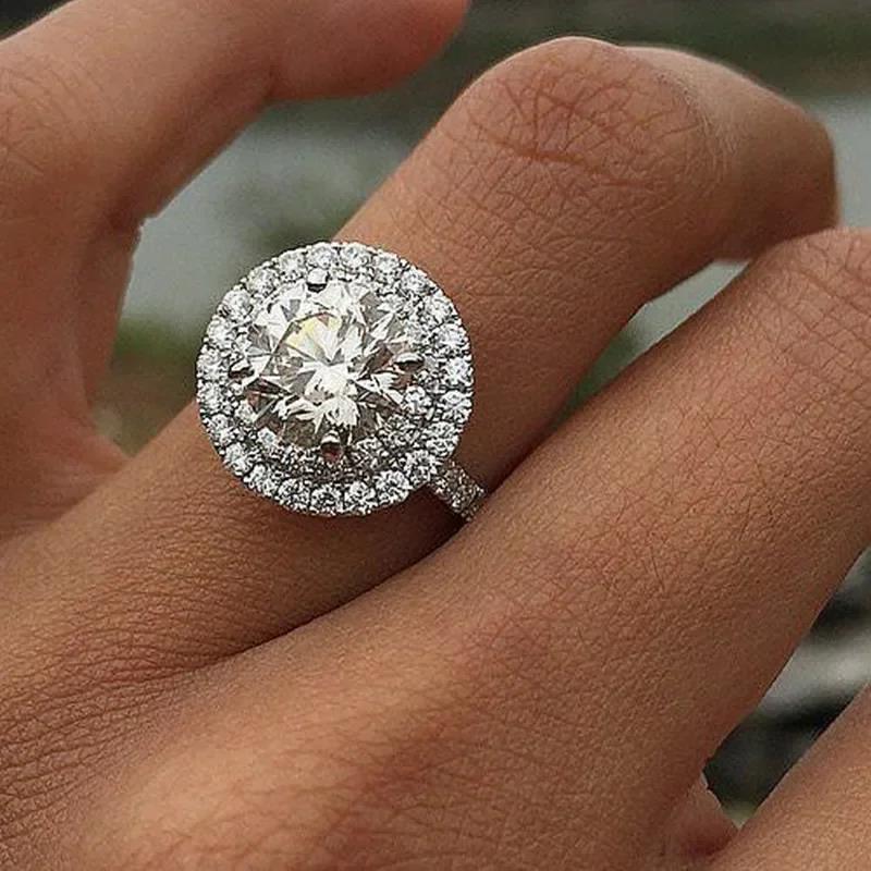 Huitan Trendy Women Ring Inlaid Sparkling Round Cubic Zirconia Elegant Accessories Charming Jewelry for Wedding Engagement DailyGood product