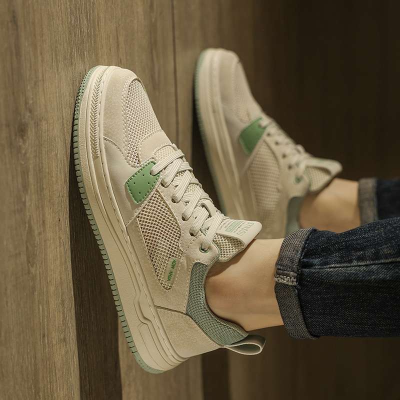 Men's shoes 2025 new summer breathable mesh thin sports and leisure board shoes student trend versatile little white tide shoes