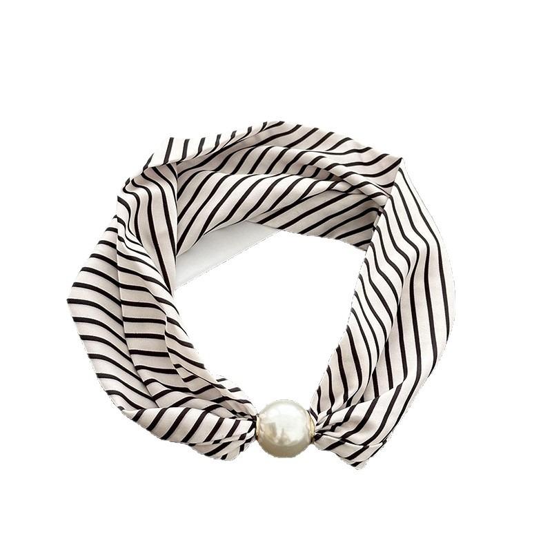 Pearl magnetic buckle small silk scarf women's lazy neck protection spring new versatile high-sense magnetic buckle necklace scarf