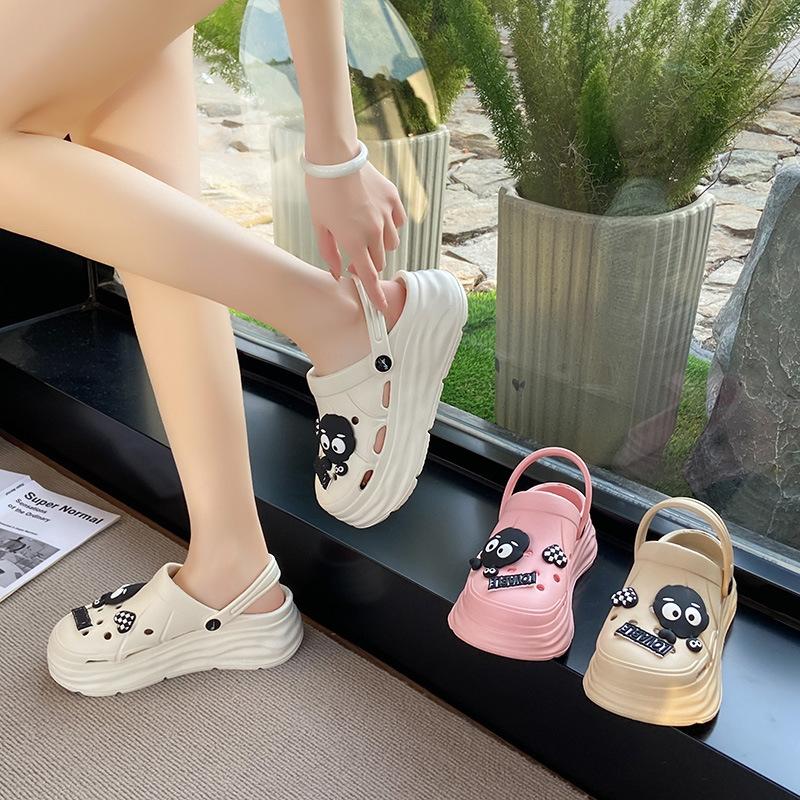 Cartoon soft bottom heightening slippers new