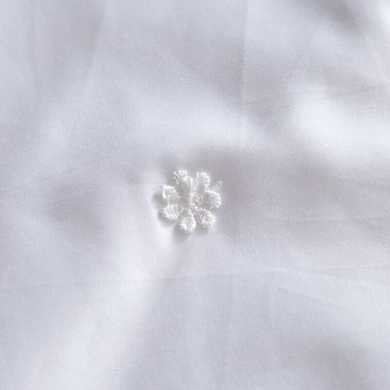 Yalu Cotton Sateen Jacquard Silk Blend Quilt
