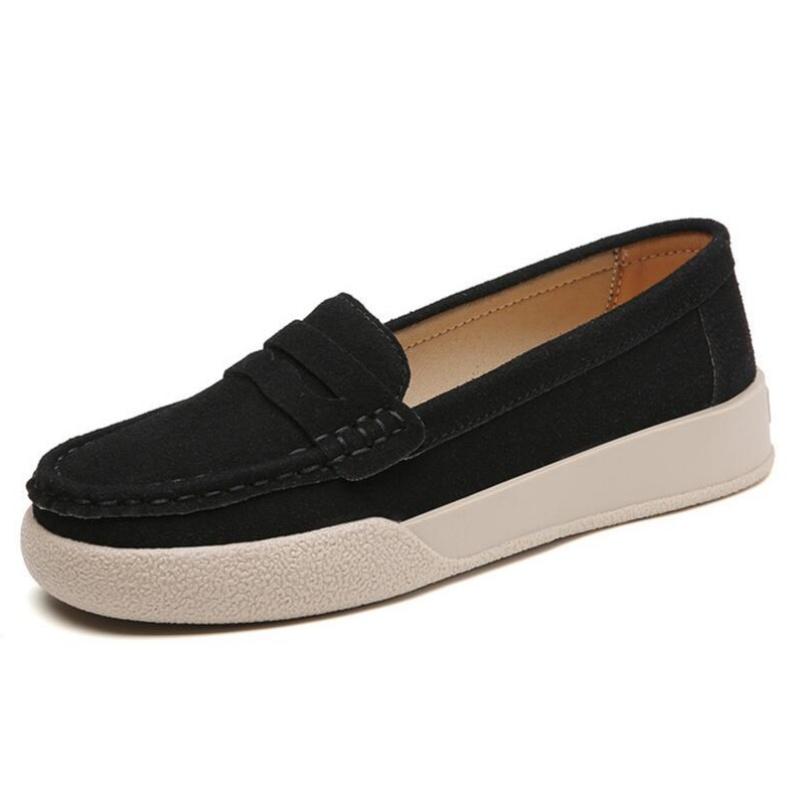 The new women's loafers are comfortable and lightweight. Women's spring and autumn casual leather shoes, flat shoes, large size