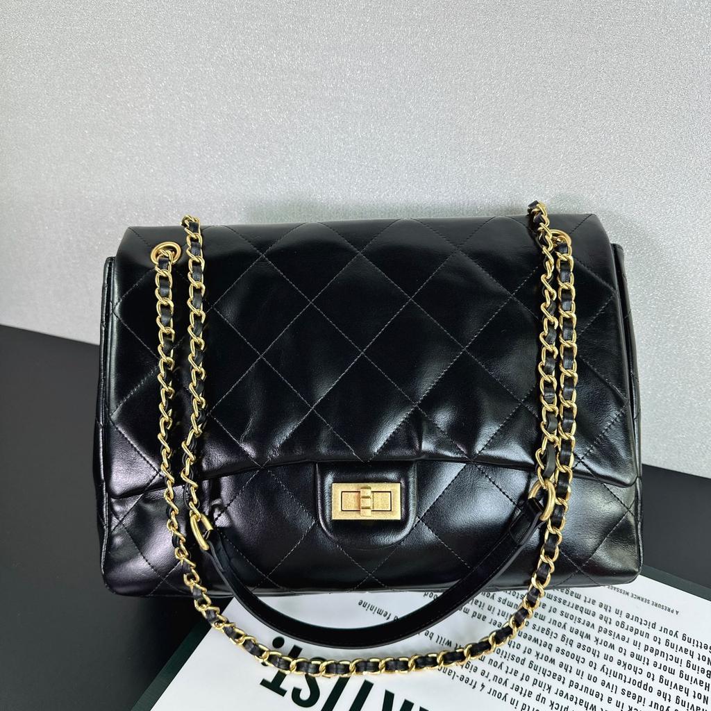 Rhombus chain airport bag, first layer cowhide large-capacity tote bag, high-end commuter shoulder messenger bag