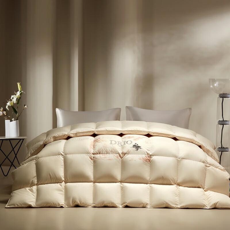 

Qisefang 100s Cotton & Nano Pearl Fiber Duvet