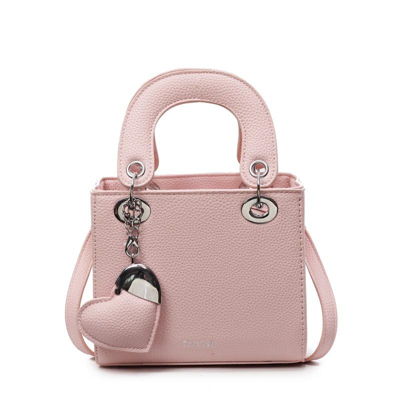 New Summer Small Bag Women's Versatile Shoulder Messenger Bag Niche Design Portable Princess Diana Bag