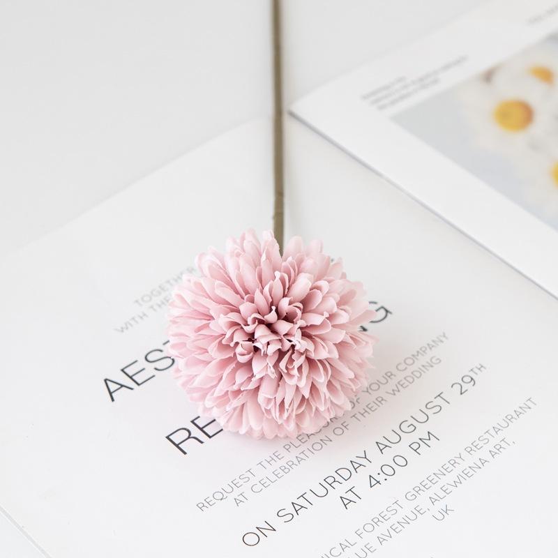 

Artificial Chrysanthemum Embroidered Ball Wedding Home Vase Decoration for Dining Living Room Bedroom Bedside Flower Arrangement Bride Holding Flower 1PC розовый
