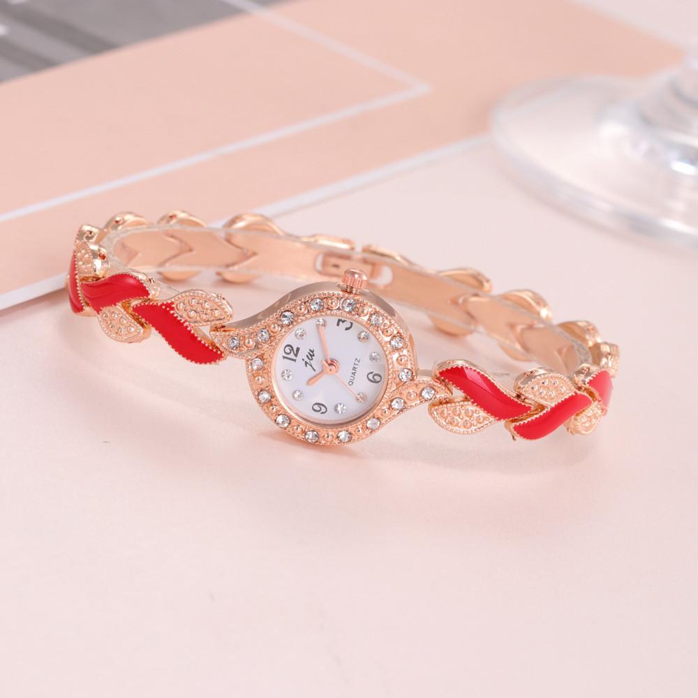 Fashion Ladies Alloy Leaf Quartz Watch Bracelet Set For Casual Wear