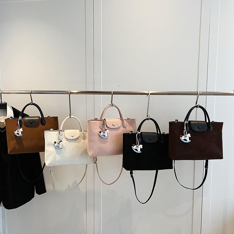 Simple and Popular Casual Portable Bag, Women's Versatile Fashion Contrasting Color Messenger Bag, Personalized Retro Shoulder Bag