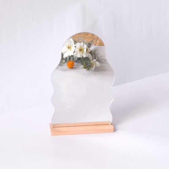 Attraktiver Spiegelaufkleber mit unregelmäßigem Blumenmuster zum Selbermachen