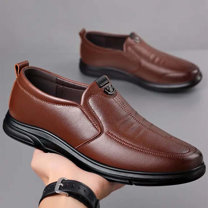 Pánské zimní kožené ležérní boty mokasíny luxusní značky pohodlné teplé plyšové pánské společenské boty nadměrná velikost 38-44