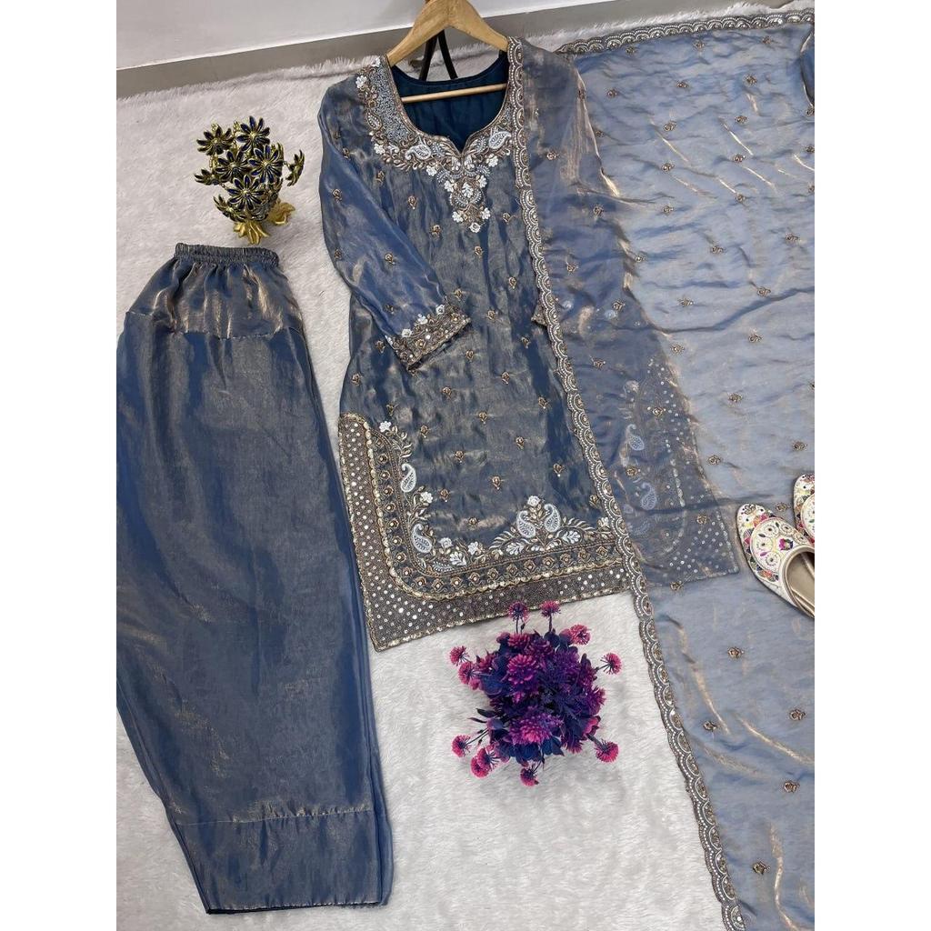 New  collection presence new product(real modelling)