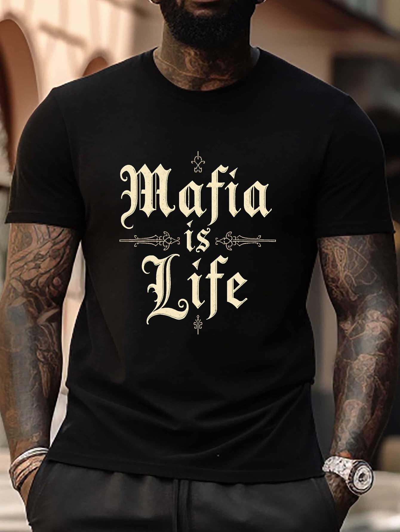 

Mafia Is Life Gothic Typography T-shirt - Plus Size Black Short Sleeve Casual Tee with Geometric Design L