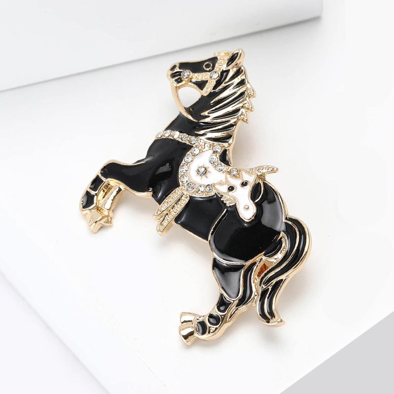 4-Color Alloy Running Horse Brooch Pins Fashion Exquisite Zodiac Horse Badge Women Kid'S Clothes Backpack Brooches New Year Gift
