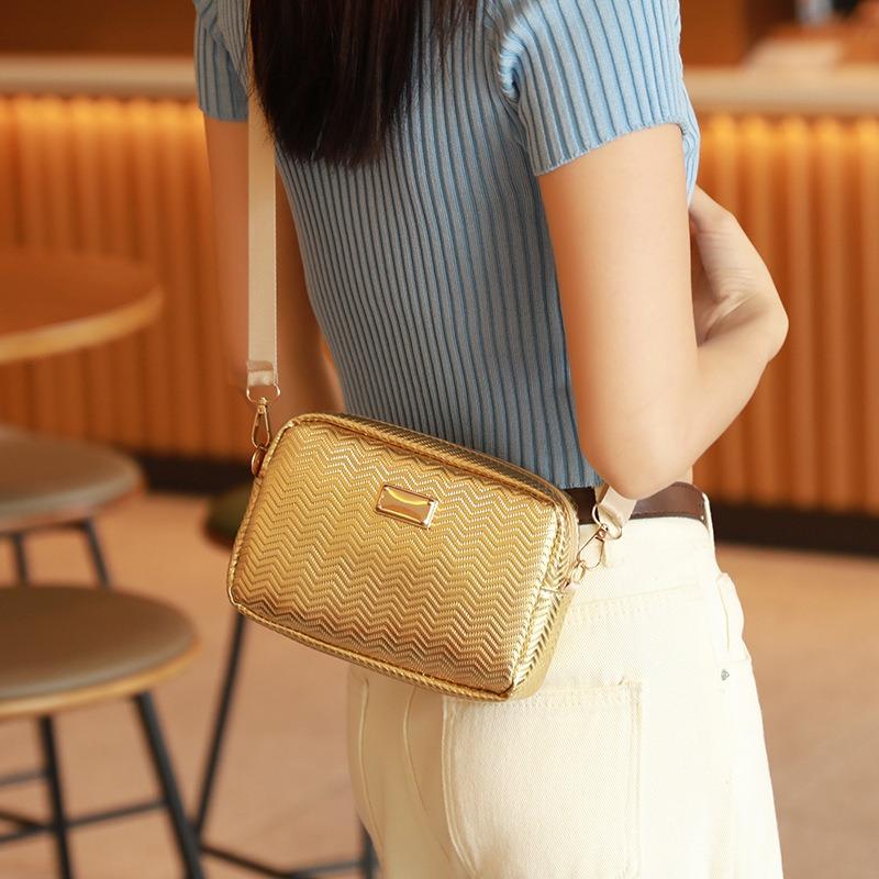 Women's camera bag autumn, winter, summer and autumn new product crossbody shoulder mobile phone bag fashion trend small square bag