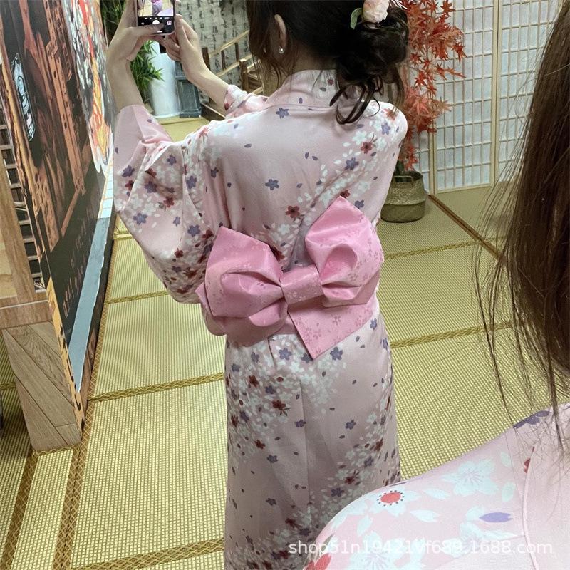 Set di Abbigliamento Fotografico Kimono e Yukata Giapponesi Retrò