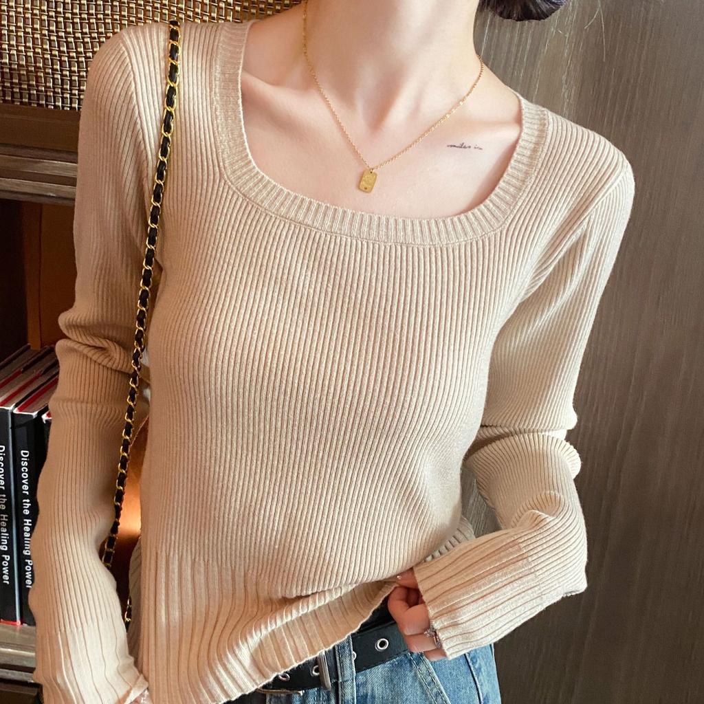 Dünner Strickpullover Frühherbst Neu Damen Nische Designgefühl Innerer Eckiger Kragen Basisshirt Kurz Slim Pullover