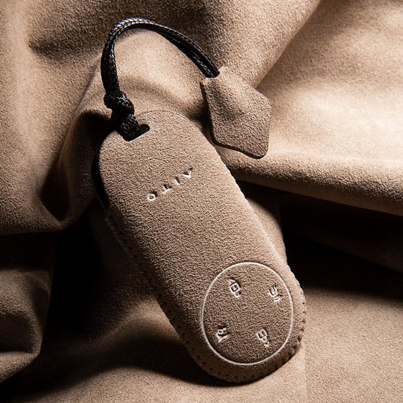 For Aito M8 M9 M7 Key Case High-grade Suede Cover Ultra/Max Version Shell Buckle Keychain Interior Decor Accessories