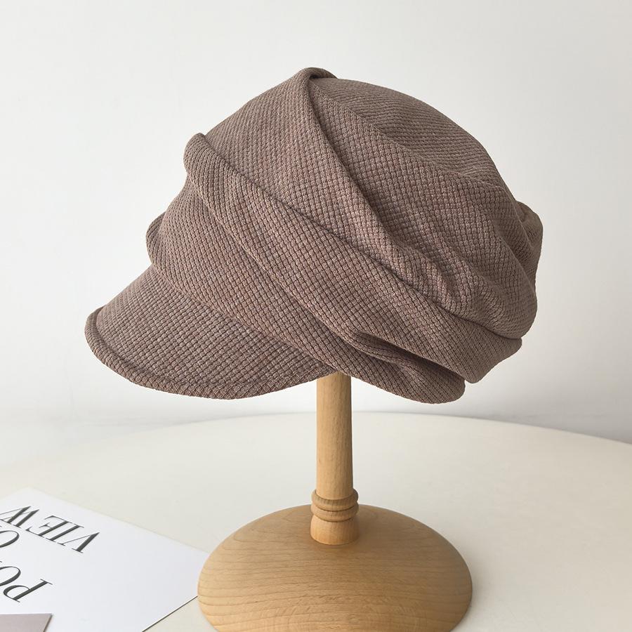 

Японская простая плиссированная кепка-утка для женщин Весна Осень и Зима Новая Маленькая шапка-бини, показывающая лицо Корейский стиль Кепка газетчика Универсальная One size