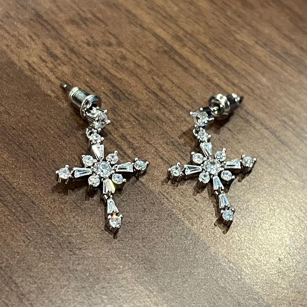 CAOSHI Shiny Cubic Zirconia Cross Design Pendant Earrings for Women Trendy Party Accessories for Female Stylish Delicate Zircon