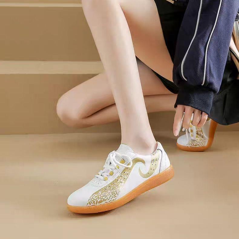 

Обувь для тай-чи женская спортивная обувь обувь для боевых искусств обувь для тай-чи обувь для практики бадуаньцзинь женская обувь для кунг-фу 35 белый