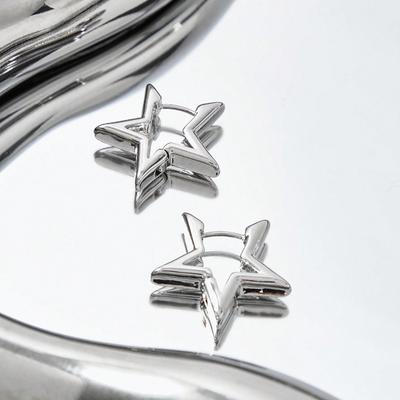 1pair Fashionable Star Design Hoop Earrings for Women for Daily Decoration