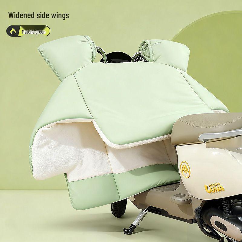 Thickened Velvet-Lined Electric Car & Motorcycle Winter Windshield Quilt: Waterproof & Cold-Proof.