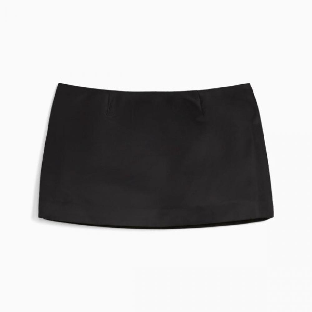 Puma X Rose Slim Woven Micro Skirt 633798 01