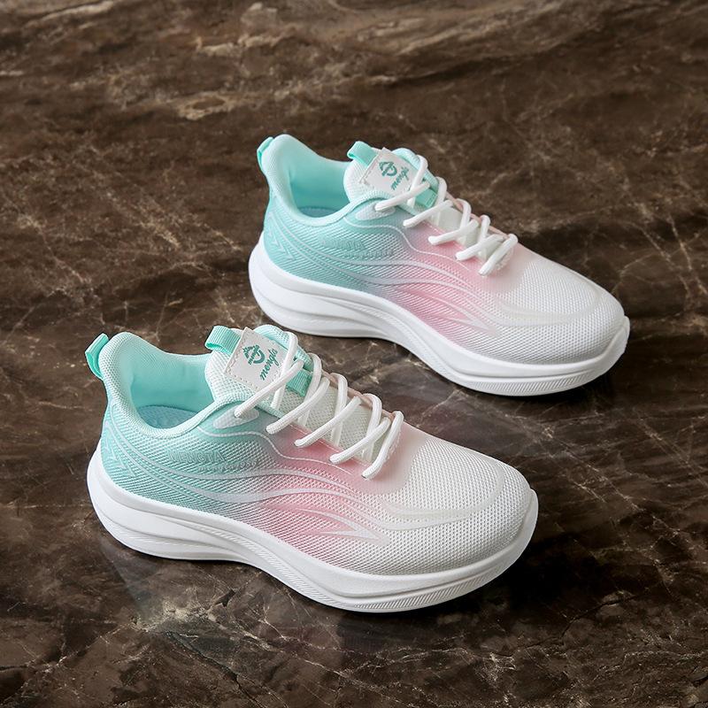 

Весна 2025 года, новая корейская версия, дышащая женская обувь с плетением из мух, спортивная обувь для бега для студентов, женская повседневная FZ6608 40 зелёный