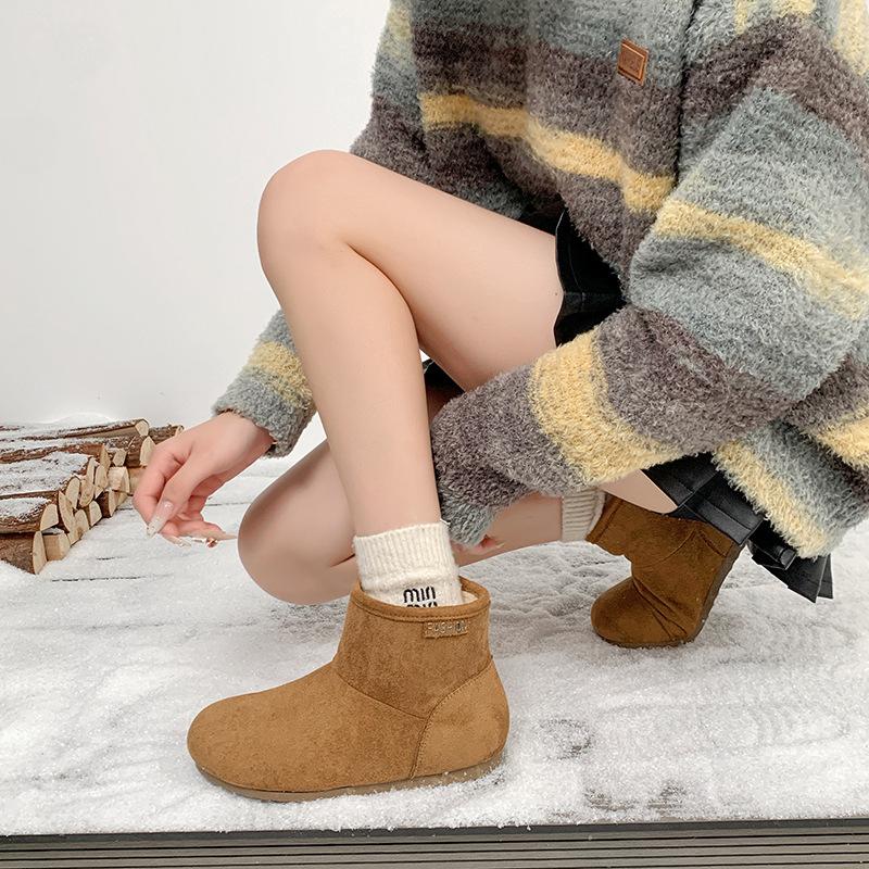 Winter 2025 new matte leather flat-bottomed retro Martin boots women's velvet warm ugly big-headed snow cotton boots