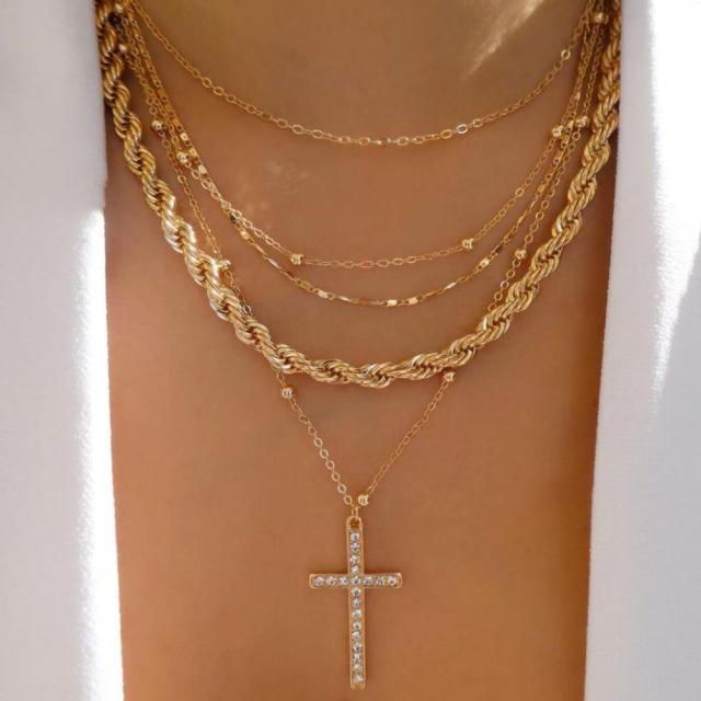 Multilayer Trend Elegant Jewelry Long Snake Chain Crystal Star Pendant Necklace Unquie Women Necklace N0308