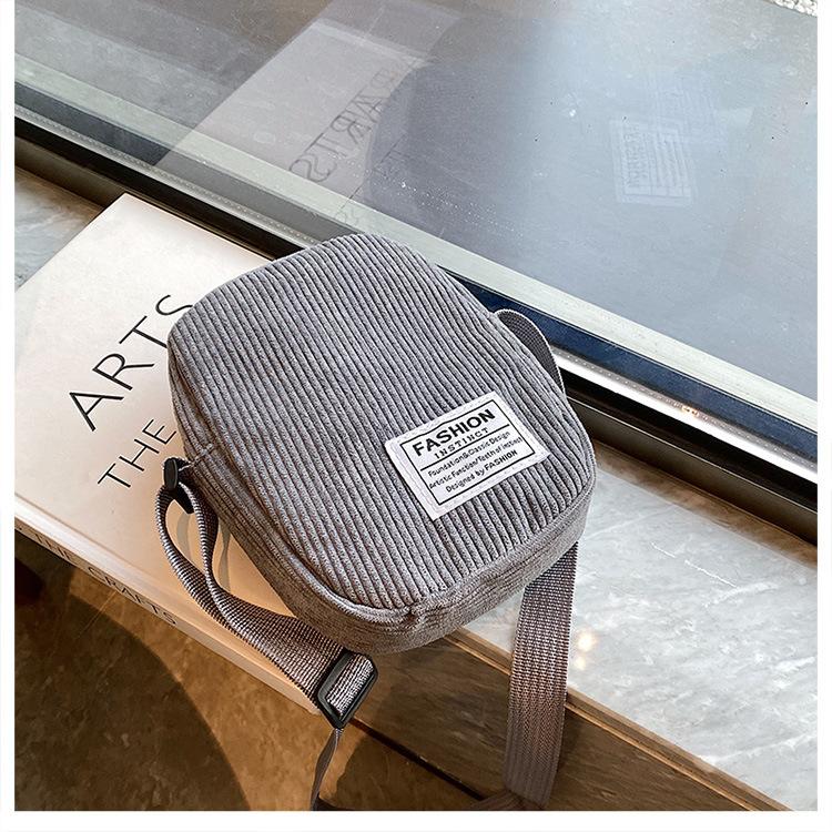 

Сумка бархатная маленькая женская сумка, новая модная универсальная вельветовая сумка-мессенджер повседневная простая сумка-рюкзак серый