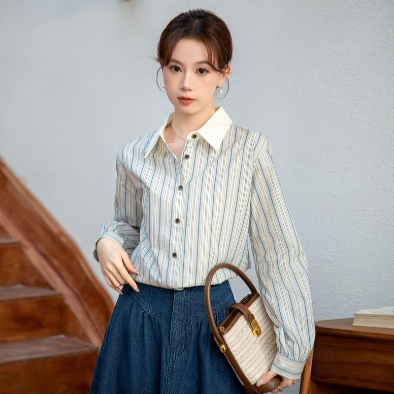 Women's Blue Striped Shirt with Contrast Collar, Retro Hong Kong Style, Loose Fit, Long Sleeve, 2026 Spring Design