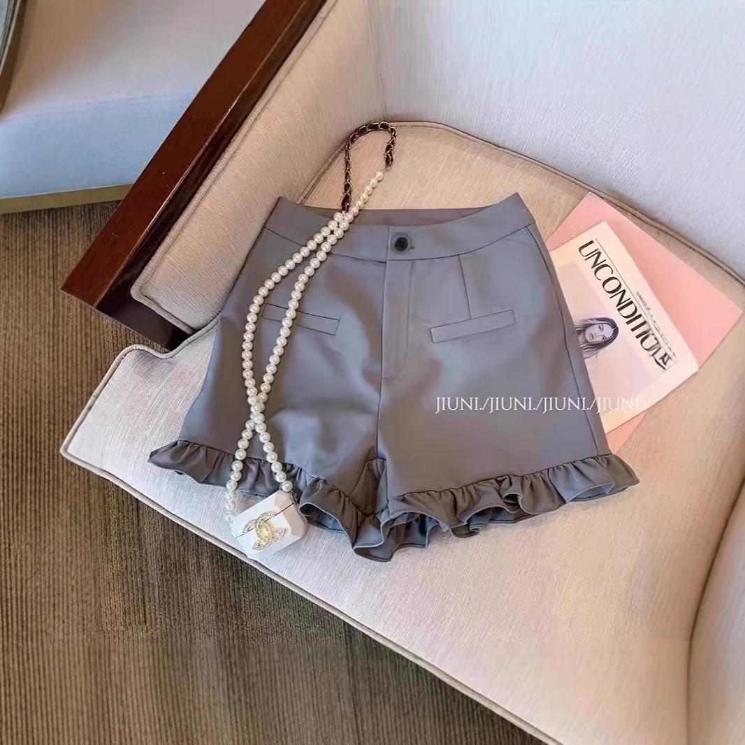 

2024 Summer Plus Size High Waist Grey Ruffle Shorts for Women 3XL сірий
