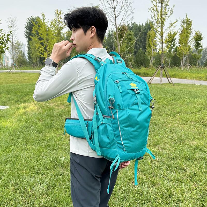 Warnerheim Multi-functional Outdoor Hiking Backpack