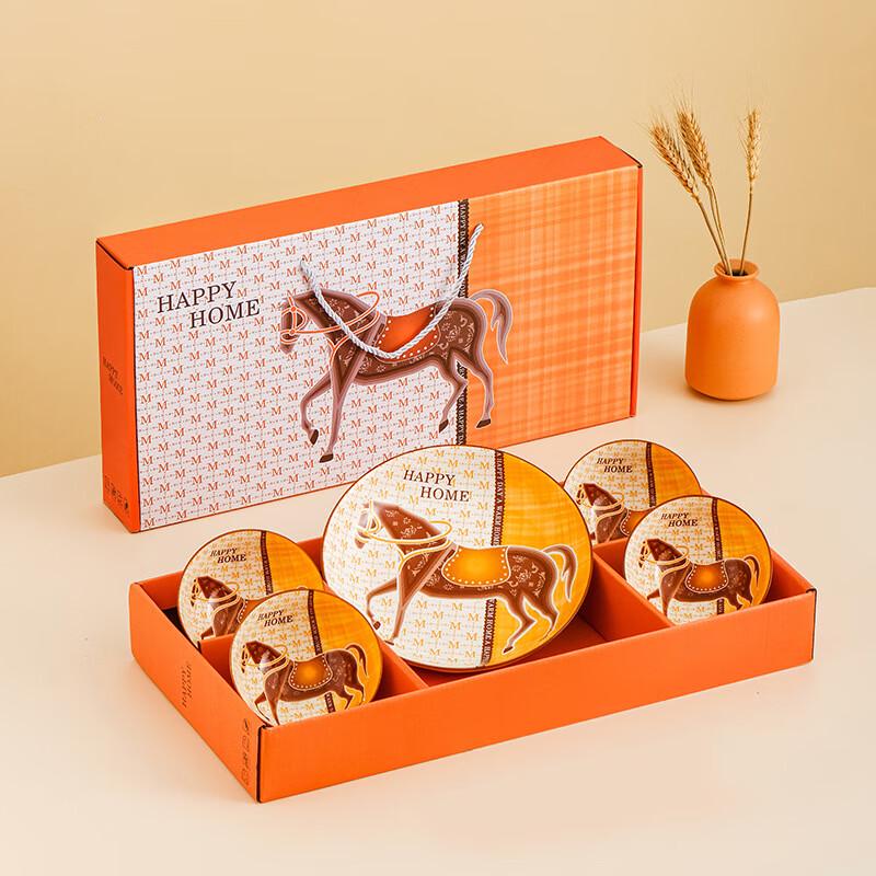 

Love s Journey Ceramic Dinnerware Gift Set