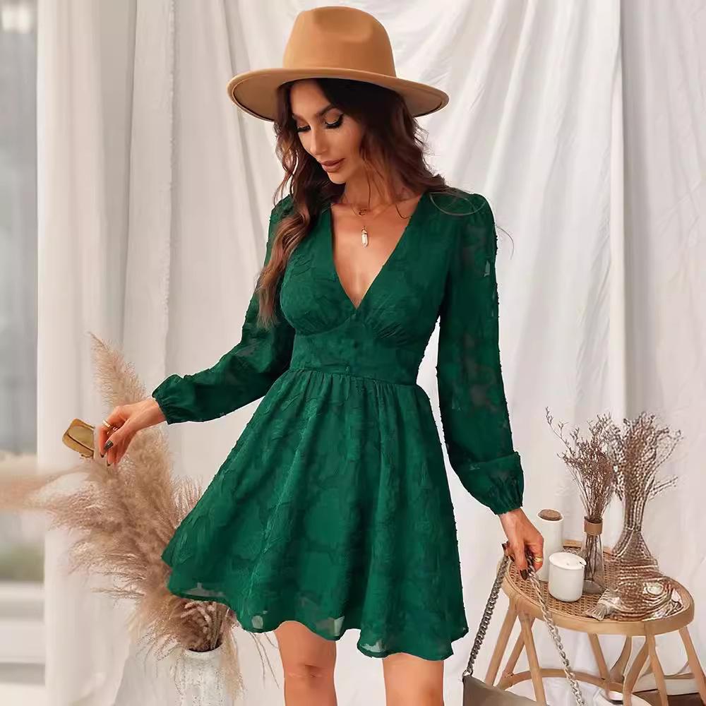 Women's Low-Cut A-Line Green Mini Dress with Long Sleeves - Sexy Party Wear for Spring & Autumn 2023.