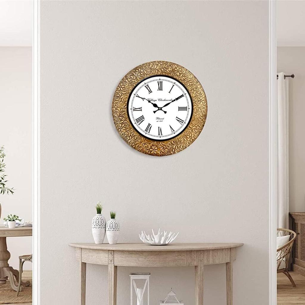 Emboss Metal Analog Wall Clock For Elegant Home Decor, Office, School, Gym, Shop And Gifting || Clock Size - 16 X 16 Inches